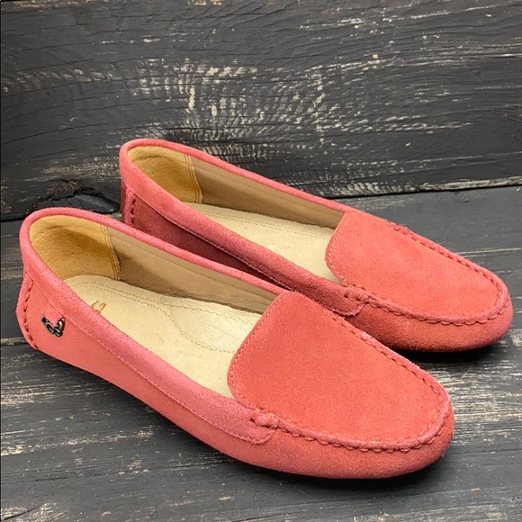 ugg flores leather flat